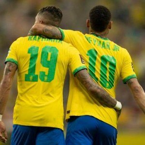 九游APP-拉菲尼亚梅开二度 1射3传 内马尔啥烦恼都没了！